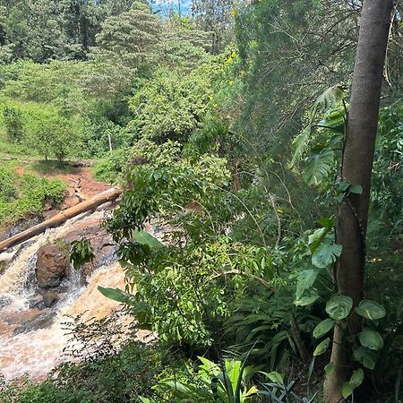 Villa Rock Stop Falls Gigiri Nairobi Exterior photo