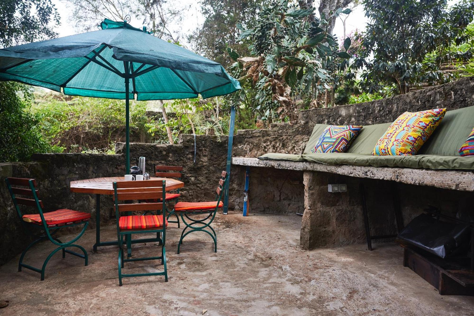 Villa Rock Stop Falls Gigiri Nairobi Exterior photo