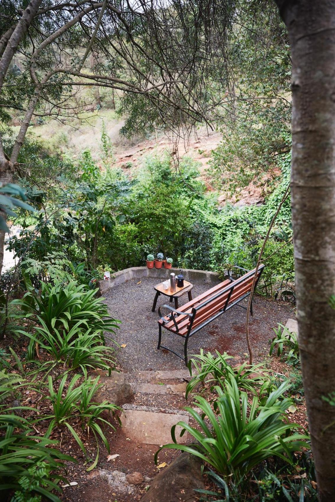 Villa Rock Stop Falls Gigiri Nairobi Exterior photo