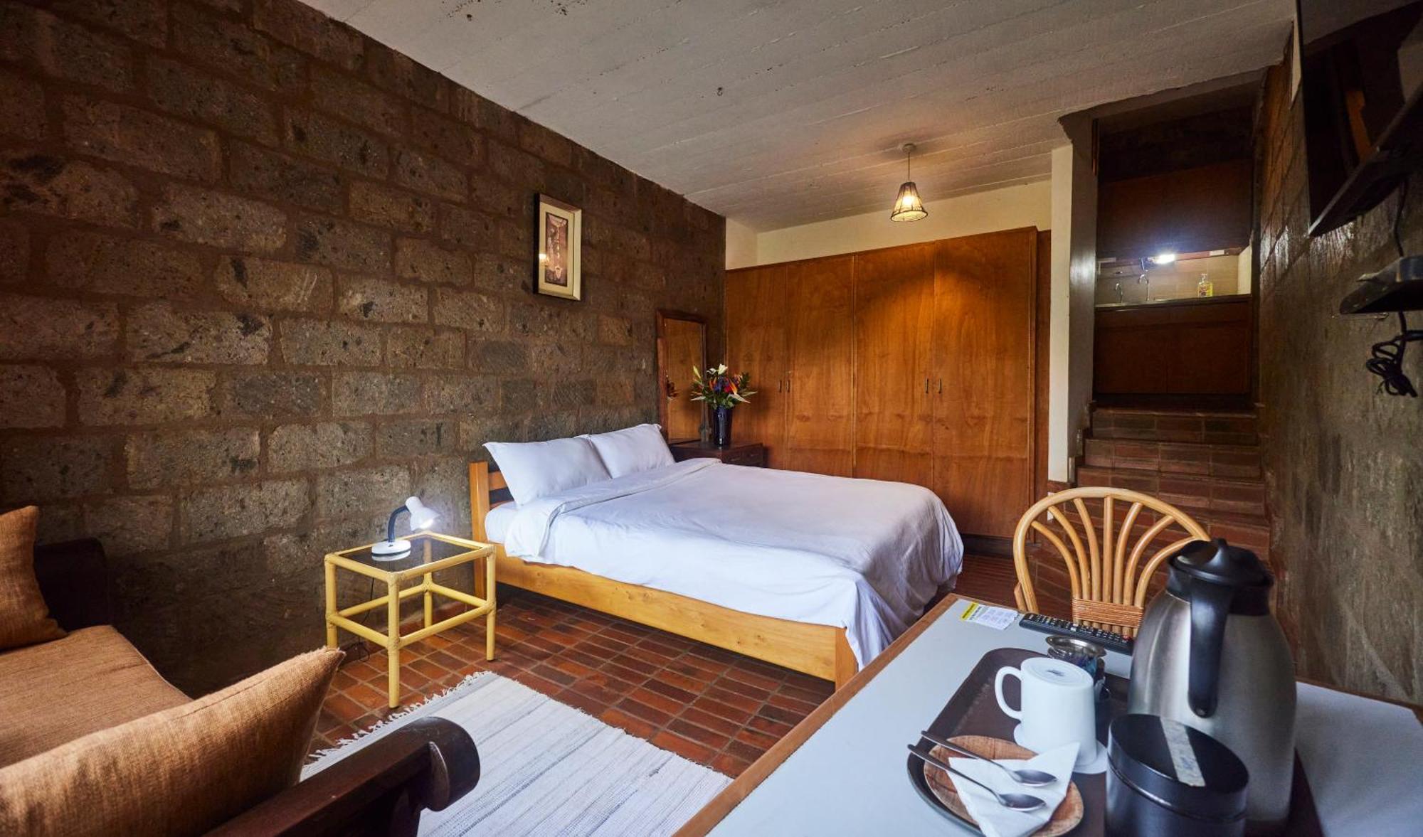 Villa Rock Stop Falls Gigiri Nairobi Exterior photo